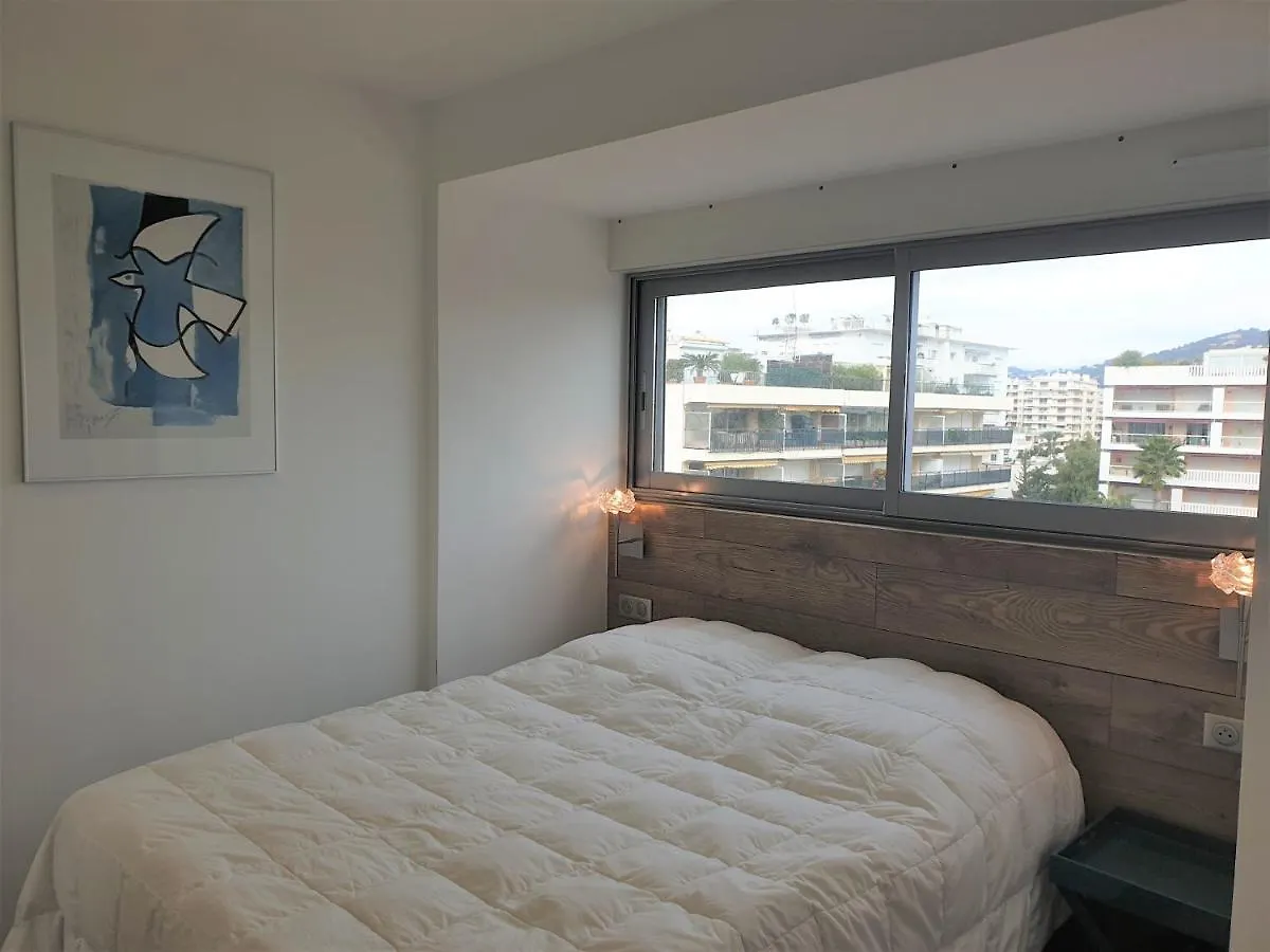 Le Corsaire Place De L'Etang Apartment Cannes France