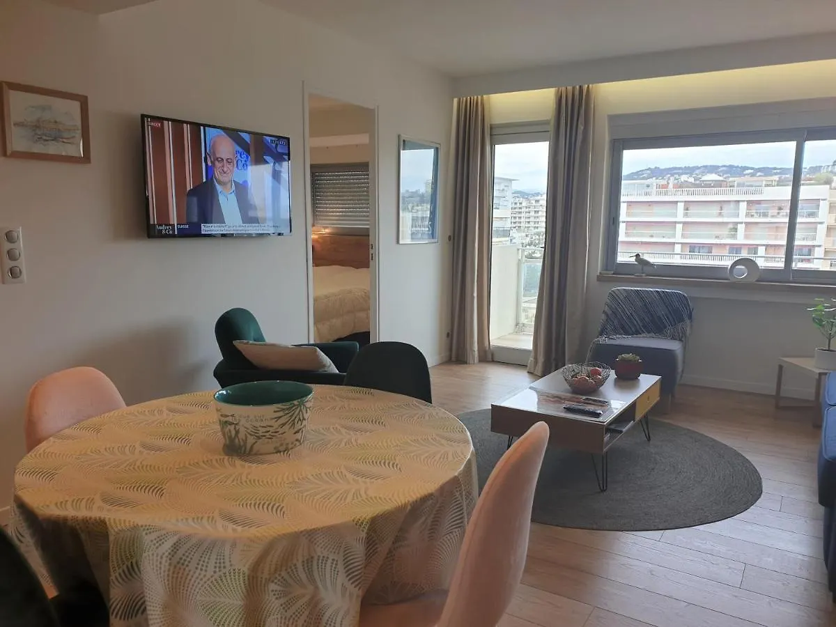 Le Corsaire Place De L'Etang Apartment Cannes France